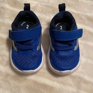 5/$20 Baby shoes